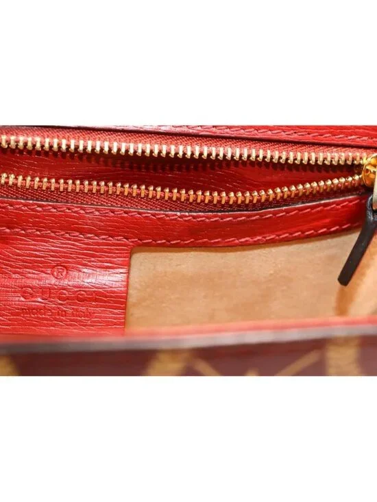 Gucci Sylvie Leather Shoulder Bag - Picture 8 of 10